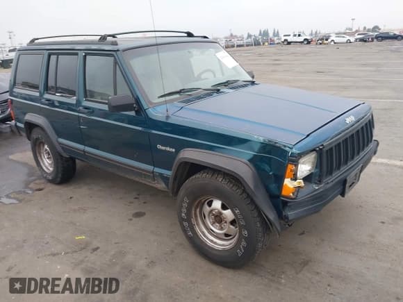 ✅ 1995 Jeep Cherokee SE • VIN: 1J4FJ28S9SL657965 • Lot: 43840644. Listed on IAAI with 270,929 mi. Free auction sales archive from the USA and detailed vehicle history report at DreamBid. Image 1.
