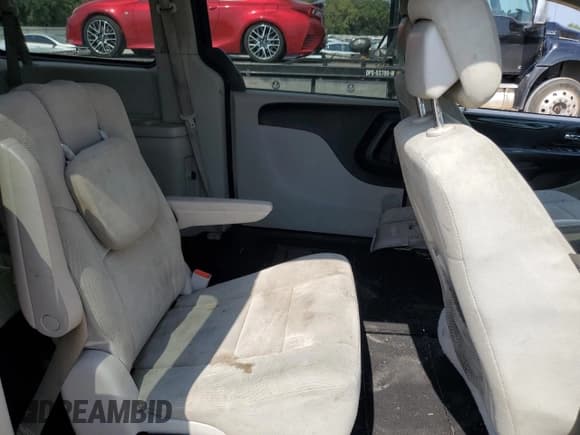 ✅ 2012 Dodge Grand Caravan SXT • VIN: 2C4RDGCG2CR405221 • Lot: 81426095. Wystawiony na Copart z przebiegiem 213 206 mil. Bezpłatny archiwum sprzedaży aukcyjnych z USA i szczegółowy raport historii pojazdu na DreamBid. Zdjęcie 11.