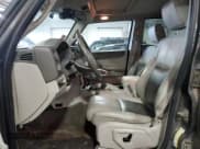 ✅ 2006 Jeep Commander Limited • VIN: 1J8HG58296C143451 • Lot: 81015025. Wystawiony na Copart z przebiegiem 167 932 mil. Bezpłatny archiwum sprzedaży aukcyjnych z USA i szczegółowy raport historii pojazdu na DreamBid. Zdjęcie 7.