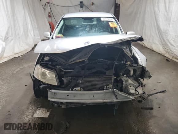 ✅ 2006 Saab 9-3 • VIN: YS3FD49Y661004726 • Lot: 70175594. Wystawiony na Copart z przebiegiem Nie podano. Bezpłatny archiwum sprzedaży aukcyjnych z USA i szczegółowy raport historii pojazdu na DreamBid. Zdjęcie 5.