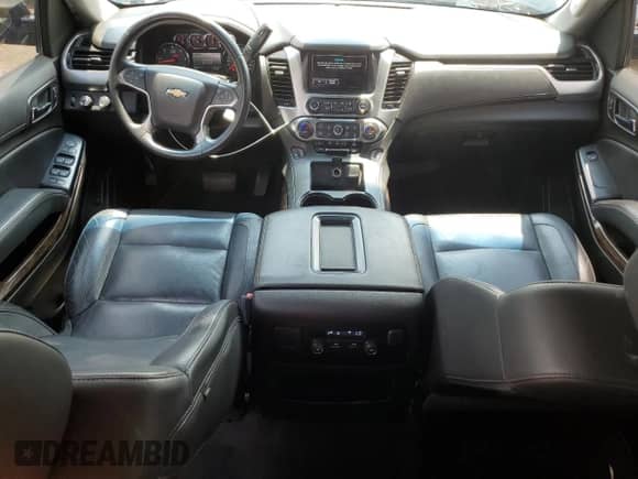 2020 Chevrolet Suburban LT z VIN 1GNSKHKC2LR113206, wystawiony jako Copart lot #65188774 z przebiegiem 108 904 mil mil oraz Szkoda całkowita • Salvage title. Historia ofert i sprzedaży dostępna na DreamBid. Obrazek 8.