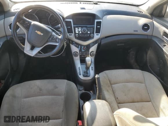 ✅ 2014 Chevrolet Cruze 1LT • VIN: 1G1PC5SBXE7401077 • Lot: 91359655. Listed on Copart with 216,345 mi. Free auction sales archive from the USA and detailed vehicle history report at DreamBid. Image 8.