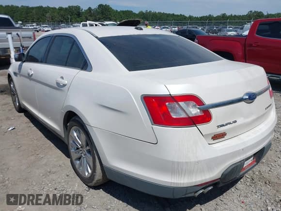 ✅ 2010 Ford Taurus Limited • VIN: 1FAHP2FW6AG166866 • Лот: 43184493. Опубликован ранее на IAAI с пробегом 137 345 миль. Бесплатный доступ к архиву аукционных продаж из США и подробный отчёт об истории автомобиля на DreamBid. Изображение 3.