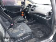 ✅ 2009 Honda Fit Sport • VIN: JHMGE87489S013652 • Lot: 43585614. Listed on IAAI with 136,013 mi. Free auction sales archive from the USA and detailed vehicle history report at DreamBid. Image 5.