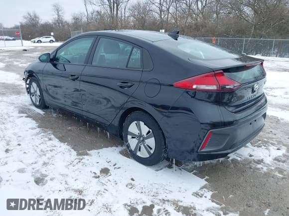 ✅ 2021 Hyundai Ioniq Blue • VIN: KMHC65LC0MU252890 • Lot: 41602092. Wystawiony na IAAI z przebiegiem 83 814 mil. Bezpłatny archiwum sprzedaży aukcyjnych z USA i szczegółowy raport historii pojazdu na DreamBid. Zdjęcie 3.