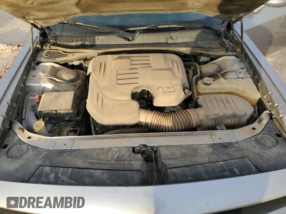 ✅ 2016 Dodge Challenger SXT Plus • VIN: 2C3CDZAG0GH100756 • Lot: 48761834. Wystawiony na Copart z przebiegiem 120 422 mil. Bezpłatny archiwum sprzedaży aukcyjnych z USA i szczegółowy raport historii pojazdu na DreamBid. Zdjęcie 12.