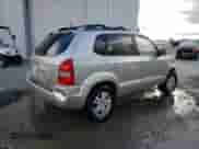 2007 Hyundai Tucson SE z VIN KM8JN72D17U634544, wystawiony jako Copart lot #81383904 z przebiegiem 97 196 mil mil oraz Szkoda całkowita • Salvage title. Historia ofert i sprzedaży dostępna na DreamBid. Obrazek 3.