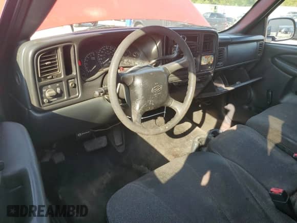 2002 Chevrolet Silverado 1500 with VIN 1GCEC19V82E303454, listed as a Copart auction lot 66805825 with 266,113 mi miles and Clean title. Bid and sale history available at DreamBid. Image 8.