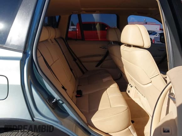 ✅ 2010 BMW X3 xDrive30i • VIN: WBXPC9C40AWJ34212 • Lot: 43566871. Wystawiony na IAAI z przebiegiem 92 883 mil. Bezpłatny archiwum sprzedaży aukcyjnych z USA i szczegółowy raport historii pojazdu na DreamBid. Zdjęcie 8.