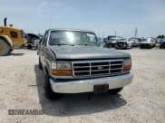 ✅ 1992 Ford F-150 S • VIN: 1FTEX15Y9NKA09698 • Lot: 56595305. Wystawiony na Copart z przebiegiem Nie podano. Bezpłatny archiwum sprzedaży aukcyjnych z USA i szczegółowy raport historii pojazdu na DreamBid. Zdjęcie 14.