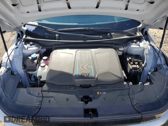 ✅ 2023 Hyundai Ioniq 5 SE • VIN: KM8KM4AE6PU136579 • Lot: 80933534. Wystawiony na Copart z przebiegiem 10 055 mil mil. Skorzystaj z bezpłatnego archiwum sprzedaży aukcyjnych z USA i zobacz szczegółowy raport historii pojazdu na DreamBid. Zdjęcie 12.