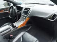 ✅ 2016 Lincoln MKX Select • VIN: 2LMTJ8KP8GBL54330 • Лот: 42870848. Опубликован ранее на IAAI с пробегом 91 304 миль. Бесплатный доступ к архиву аукционных продаж из США и подробный отчёт об истории автомобиля на DreamBid. Изображение 5.