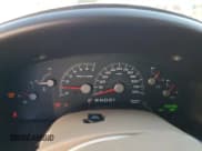 ✅ 2004 Ford Expedition Special Service • VIN: 1FMPU16L34LA82817 • Lot: 83950925. Listed on Copart with 156,456 mi. Free auction sales archive from the USA and detailed vehicle history report at DreamBid. Image 9.