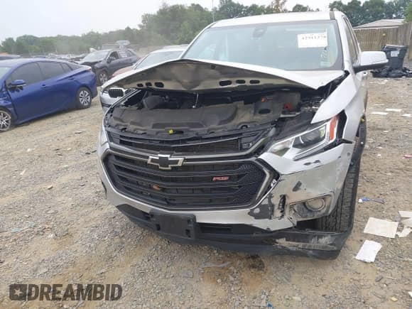 ✅ 2021 Chevrolet Traverse RS • VIN: 1GNEVJKW2MJ148446 • Lot: 42911378. Wystawiony na IAAI z przebiegiem 73 540 mil. Bezpłatny archiwum sprzedaży aukcyjnych z USA i szczegółowy raport historii pojazdu na DreamBid. Zdjęcie 17.