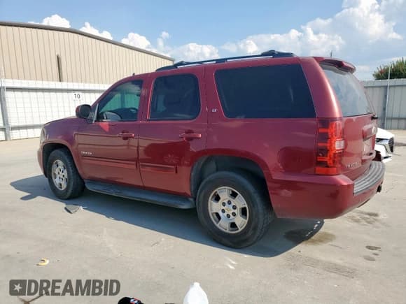 ✅ 2010 Chevrolet Tahoe LT • VIN: 1GNMCBE3XAR148541 • Lot: 81045395. Listed on Copart with 178,376 mi. Free auction sales archive from the USA and detailed vehicle history report at DreamBid. Image 2.