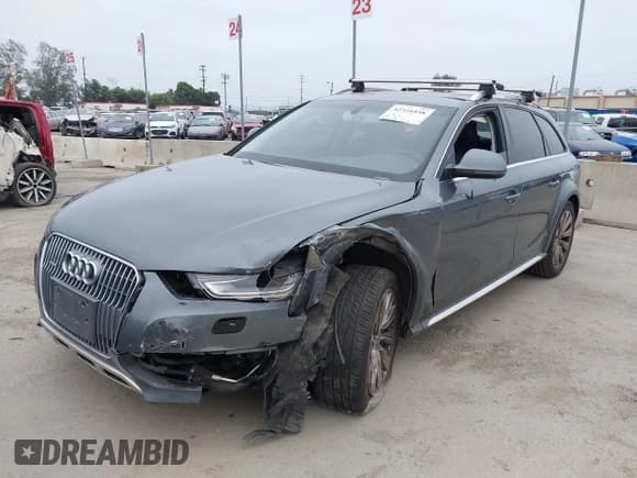 ✅ 2015 Audi allroad A4 Premium Plus • VIN: WA1UFAFLXFA017599 • Лот: 42316558. Опубликован ранее на IAAI с пробегом 91 352 миль. Бесплатный доступ к архиву аукционных продаж из США и подробный отчёт об истории автомобиля на DreamBid. Изображение 2.
