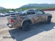 ✅ 2002 Dodge Dakota • VIN: 1B7GG16X72S525603 • Lot: 42417722. Wystawiony na IAAI z przebiegiem 150 867 mil. Bezpłatny archiwum sprzedaży aukcyjnych z USA i szczegółowy raport historii pojazdu na DreamBid. Zdjęcie 4.