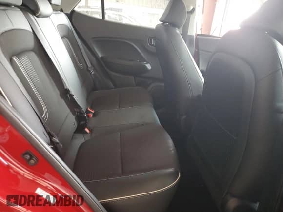 2023 Hyundai Venue Limited z VIN KMHRC8A39PU223724, wystawiony jako Copart lot #68868165 z przebiegiem 22 772 mil mil oraz Szkoda całkowita • Salvage title. Historia ofert i sprzedaży dostępna na DreamBid. Obrazek 10.