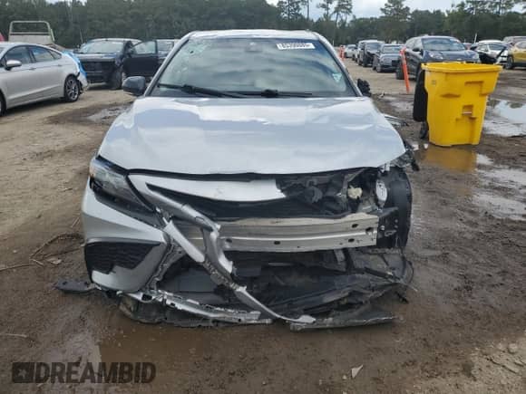 2022 Toyota Camry SE с VIN 4T1G11AK0NU038373, выставлен на аукционе Copart как лот 85390885 с пробегом 83 666 миль миль и Списание • Salvage title. История ставок и продаж доступна на DreamBid. Изображение 5.