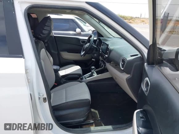 ✅ 2023 Hyundai Venue SEL • VIN: KMHRC8A39PU258585 • Lot: 41987265. Listed on IAAI with 65,393 mi. Free auction sales archive from the USA and detailed vehicle history report at DreamBid. Image 5.