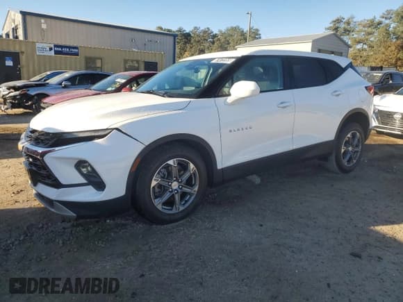 ✅ 2023 Chevrolet Blazer LT • VIN: 3GNKBHR48PS209973 • Lot: 87472355. Wystawiony na Copart z przebiegiem 52 940 mil. Bezpłatny archiwum sprzedaży aukcyjnych z USA i szczegółowy raport historii pojazdu na DreamBid. Zdjęcie 1.