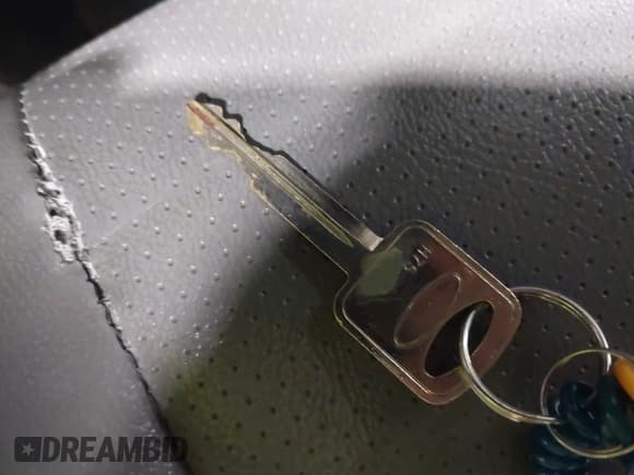 ✅ 2009 Ford Econoline Cargo Commercial • VIN: 1FTNS24W39DA38273 • Lot: 43615222. Wystawiony na IAAI z przebiegiem 74 198 mil. Bezpłatny archiwum sprzedaży aukcyjnych z USA i szczegółowy raport historii pojazdu na DreamBid. Zdjęcie 11.