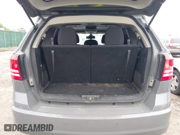 ✅ 2020 Dodge Journey SE Value • VIN: 3C4PDCAB7LT261556 • Лот: 43257841. Опубликован ранее на IAAI с пробегом 124 543 миль. Бесплатный доступ к архиву аукционных продаж из США и подробный отчёт об истории автомобиля на DreamBid. Изображение 16.