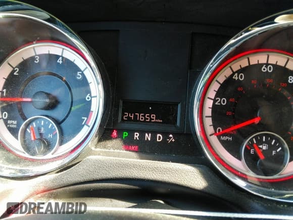 ✅ 2017 Dodge Grand Caravan SE • VIN: 2C4RDGBG0HR767976 • Lot: 41830857. Wystawiony na IAAI z przebiegiem 247 659 mil. Bezpłatny archiwum sprzedaży aukcyjnych z USA i szczegółowy raport historii pojazdu na DreamBid. Zdjęcie 7.