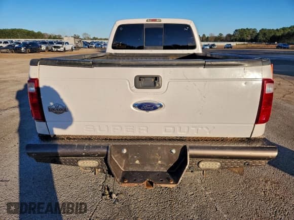 ✅ 2015 Ford F-350 Lariat • VIN: 1FT8W3DT7FED64807 • Lot: 94776345. Listed on Copart with 282,584 mi. Free auction sales archive from the USA and detailed vehicle history report at DreamBid. Image 6.