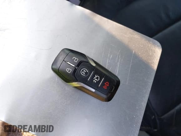 ✅ 2017 Ford Explorer XLT • VIN: 1FM5K8D83HGD51319 • Lot: 42731209. Wystawiony na IAAI z przebiegiem 138 926 mil. Bezpłatny archiwum sprzedaży aukcyjnych z USA i szczegółowy raport historii pojazdu na DreamBid. Zdjęcie 11.