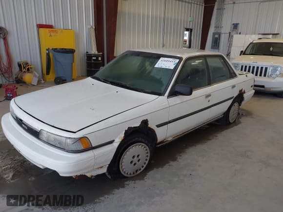 ✅ 1987 Toyota Camry LE • VIN: JT2SV22E7H3174276 • Lot: 42609453. Wystawiony na IAAI z przebiegiem 280 117 mil. Bezpłatny archiwum sprzedaży aukcyjnych z USA i szczegółowy raport historii pojazdu na DreamBid. Zdjęcie 2.