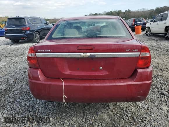 ✅ 2006 Chevrolet Malibu 2LT • VIN: 1G1ZT51826F272774 • Lot: 85334134. Wystawiony na Copart z przebiegiem Nie podano mil. Skorzystaj z bezpłatnego archiwum sprzedaży aukcyjnych z USA i zobacz szczegółowy raport historii pojazdu na DreamBid. Zdjęcie 6.