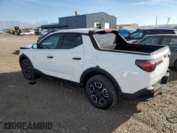 2024 Hyundai Santa Cruz SEL с VIN 5NTJBDAE6RH093883, выставлен на аукционе Copart как лот 80149064 с пробегом 13 408 миль миль и Списание • Salvage title. История ставок и продаж доступна на DreamBid. Изображение 2.