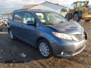 ✅ 2015 Toyota Sienna XLE • VIN: 5TDDK3DCXFS120394 • Lot: 43794858. Listed on IAAI with 164,847 mi. Free auction sales archive from the USA and detailed vehicle history report at DreamBid. Image 1.