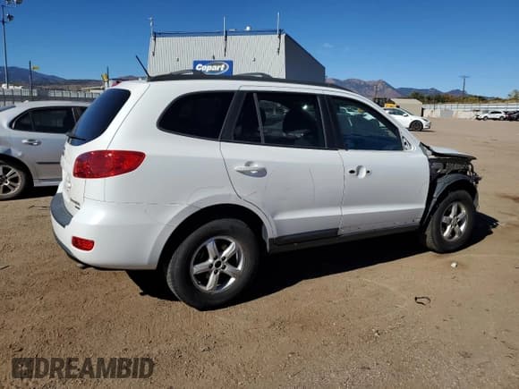 ✅ 2008 Hyundai Santa Fe GLS • VIN: 5NMSG73D48H153987 • Lot: 77684654. Listed on Copart with 140,915 mi. Free auction sales archive from the USA and detailed vehicle history report at DreamBid. Image 3.