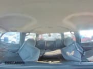 ✅ 2006 Chevrolet Silverado 2500HD LT3 • VIN: 1GCHK23G36F230834 • Lot: 75345404. Wystawiony na Copart z przebiegiem 199 800 mil. Bezpłatny archiwum sprzedaży aukcyjnych z USA i szczegółowy raport historii pojazdu na DreamBid. Zdjęcie 13.