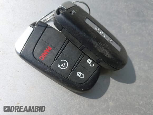 ✅ 2016 Jeep Grand Cherokee Laredo • VIN: 1C4RJFAG1GC443222 • Лот: 43361673. Опубликован ранее на IAAI с пробегом 117 058 миль. Бесплатный доступ к архиву аукционных продаж из США и подробный отчёт об истории автомобиля на DreamBid. Изображение 11.