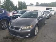 ✅ 2013 Lexus CT 200h • VIN: JTHKD5BH4D2163840 • Lot: 42983526. Wystawiony na IAAI z przebiegiem 167 410 mil. Bezpłatny archiwum sprzedaży aukcyjnych z USA i szczegółowy raport historii pojazdu na DreamBid. Zdjęcie 17.