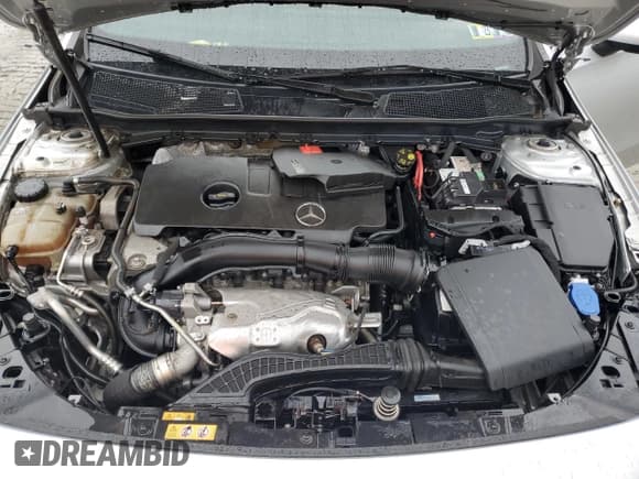 ✅ 2022 Mercedes-Benz A 220 • VIN: W1K3G4FB9NJ365955 • Lot: 86999975. Wystawiony na Copart z przebiegiem 56 295 mil. Bezpłatny archiwum sprzedaży aukcyjnych z USA i szczegółowy raport historii pojazdu na DreamBid. Zdjęcie 11.