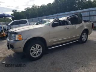 ✅ 2005 Ford Explorer Limited • VIN: 1FMDU75W25ZA42017 • Lot: 63505465. Wystawiony na Copart z przebiegiem Nie podano. Bezpłatny archiwum sprzedaży aukcyjnych z USA i szczegółowy raport historii pojazdu na DreamBid. Zdjęcie 1.