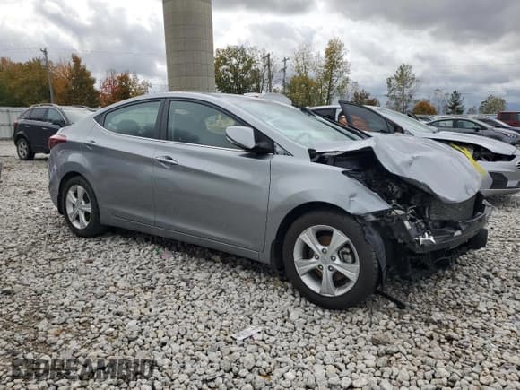 ✅ 2016 Hyundai Elantra SE • VIN: 5NPDH4AE0GH684783 • Lot: 89553005. Listed on Copart with 81,058 mi. Free auction sales archive from the USA and detailed vehicle history report at DreamBid. Image 4.