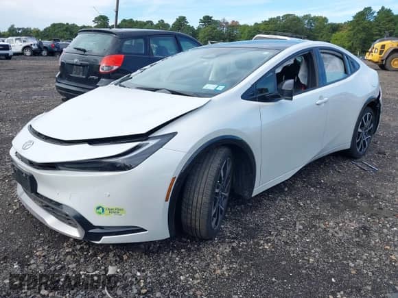 2024 Toyota Prius SE with VIN JTDACACU2R3024408, listed as a IAAI auction lot 43114921 with 18,724 mi miles and . Bid and sale history available at DreamBid. Image 17.