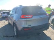 ✅ 2014 Jeep Cherokee Latitude • VIN: 1C4PJLCS3EW143135 • Lot: 43331122. Wystawiony na IAAI z przebiegiem 108 204 mil. Bezpłatny archiwum sprzedaży aukcyjnych z USA i szczegółowy raport historii pojazdu na DreamBid. Zdjęcie 3.