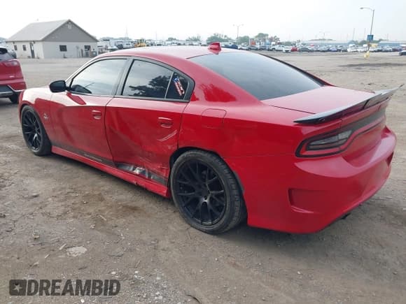 ✅ 2015 Dodge Charger Road/Track • VIN: 2C3CDXCT1FH879551 • Лот: 42503510. Опубликован ранее на IAAI с пробегом 89 305 миль. Бесплатный доступ к архиву аукционных продаж из США и подробный отчёт об истории автомобиля на DreamBid. Изображение 3.