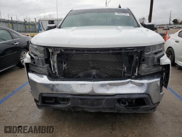 ✅ 2019 Chevrolet Silverado 1500 LT • VIN: 3GCUYDED6KG286609 • Lot: 78026784. Wystawiony na Copart z przebiegiem 86 607 mil. Bezpłatny archiwum sprzedaży aukcyjnych z USA i szczegółowy raport historii pojazdu na DreamBid. Zdjęcie 5.