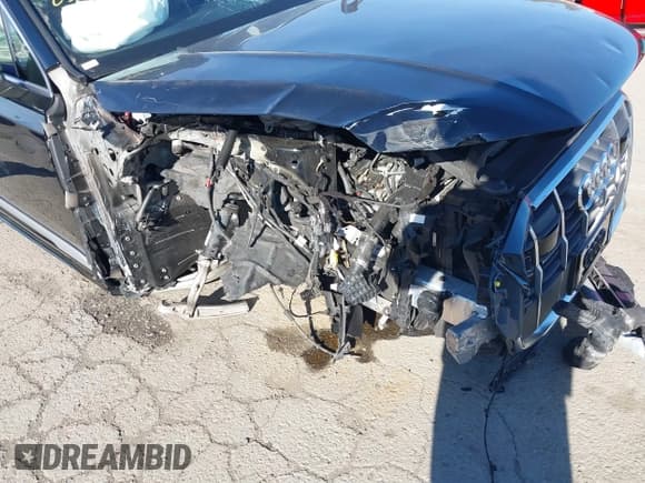 ✅ 2021 Audi Q7 Premium Plus • VIN: WA1LXAF75MD029831 • Lot: 41215436. Listed on IAAI with 32,011 mi. Free auction sales archive from the USA and detailed vehicle history report at DreamBid. Image 6.