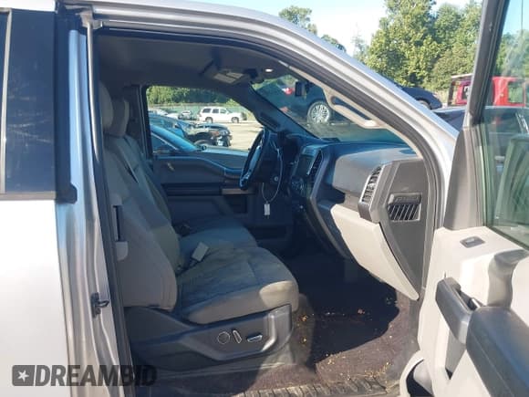 ✅ 2015 Ford F-150 XLT • VIN: 1FTEX1EP0FFC18037 • Lot: 43059343. Listed on IAAI with 151,499 mi. Free auction sales archive from the USA and detailed vehicle history report at DreamBid. Image 5.