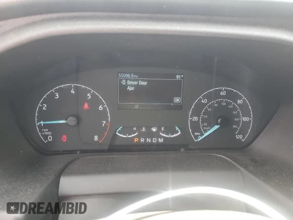 ✅ 2022 Ford Transit Cargo • VIN: 1FTBR1X84NKA08873 • Lot: 89452095. Wystawiony na Copart z przebiegiem 55 096 mil. Bezpłatny archiwum sprzedaży aukcyjnych z USA i szczegółowy raport historii pojazdu na DreamBid. Zdjęcie 9.