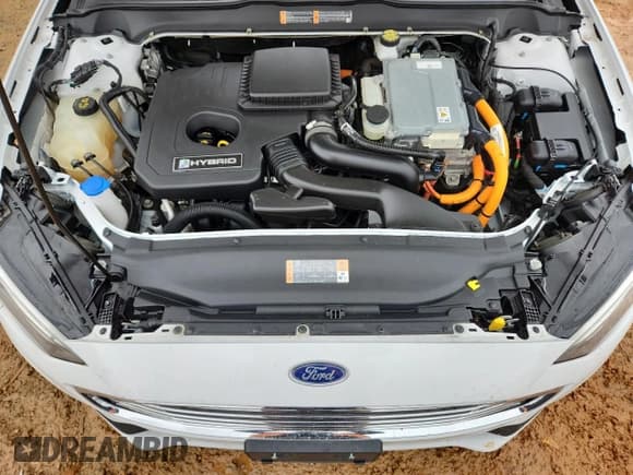 ✅ 2020 Ford Fusion SE • VIN: 3FA6P0LU7LR173531 • Lot: 89674385. Wystawiony na Copart z przebiegiem 108 046 mil. Bezpłatny archiwum sprzedaży aukcyjnych z USA i szczegółowy raport historii pojazdu na DreamBid. Zdjęcie 11.