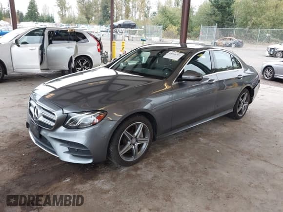 ✅ 2017 Mercedes-Benz E 300 Luxury • VIN: WDDZF4KBXHA194804 • Lot: 43566351. Listed on IAAI with 83,268 mi. Free auction sales archive from the USA and detailed vehicle history report at DreamBid. Image 2.